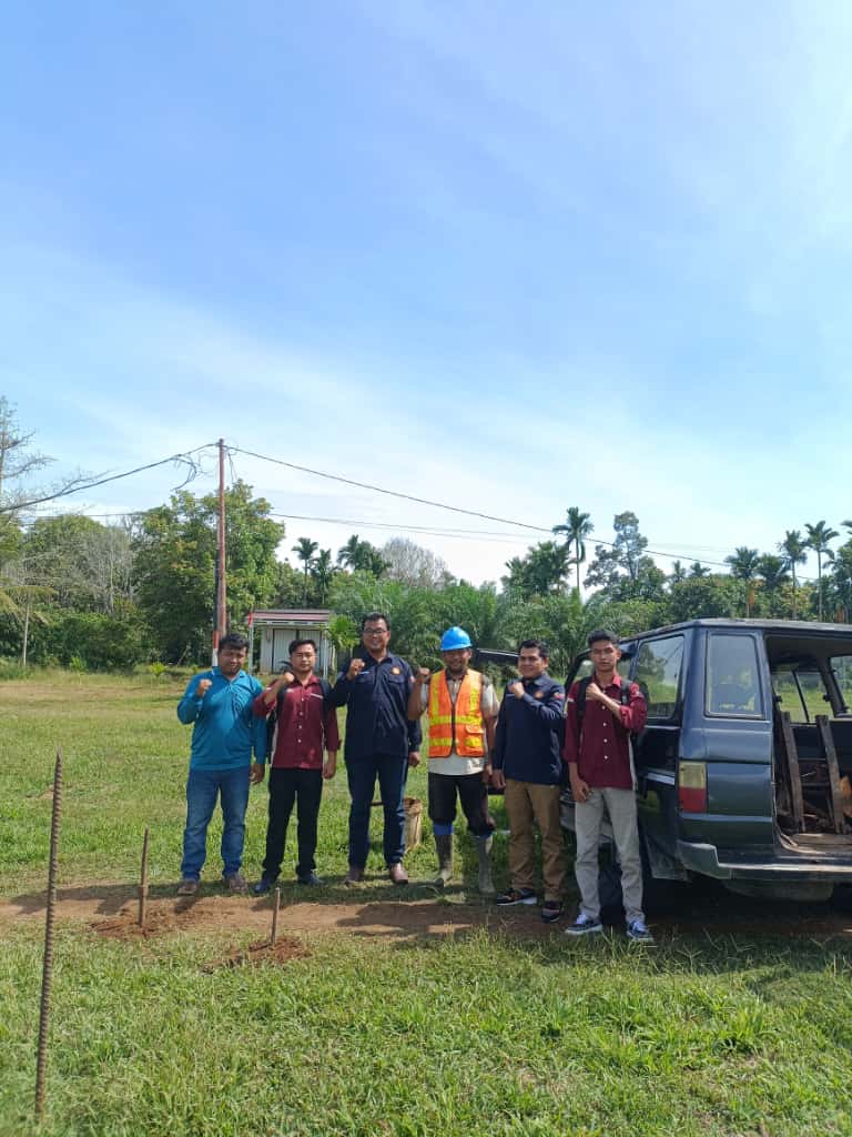 Tim Konsultan PU Lakukan Pengambilan Sampel Tanah untuk Pembangunan Gedung Baru PNP PSDKU Solok Selatan Tim Konsultan PU Lakukan Pengambilan Sampel Tanah untuk Pembangunan Gedung Baru PNP PSDKU Solok Selatan