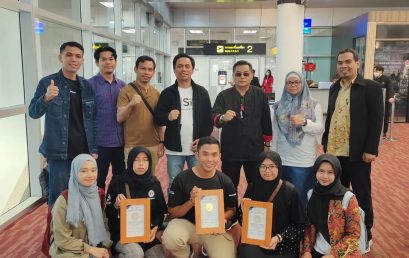 Mahasiswa Jurusan Teknologi Informasi Memenangkan kejuaraan Internasional di Thailand