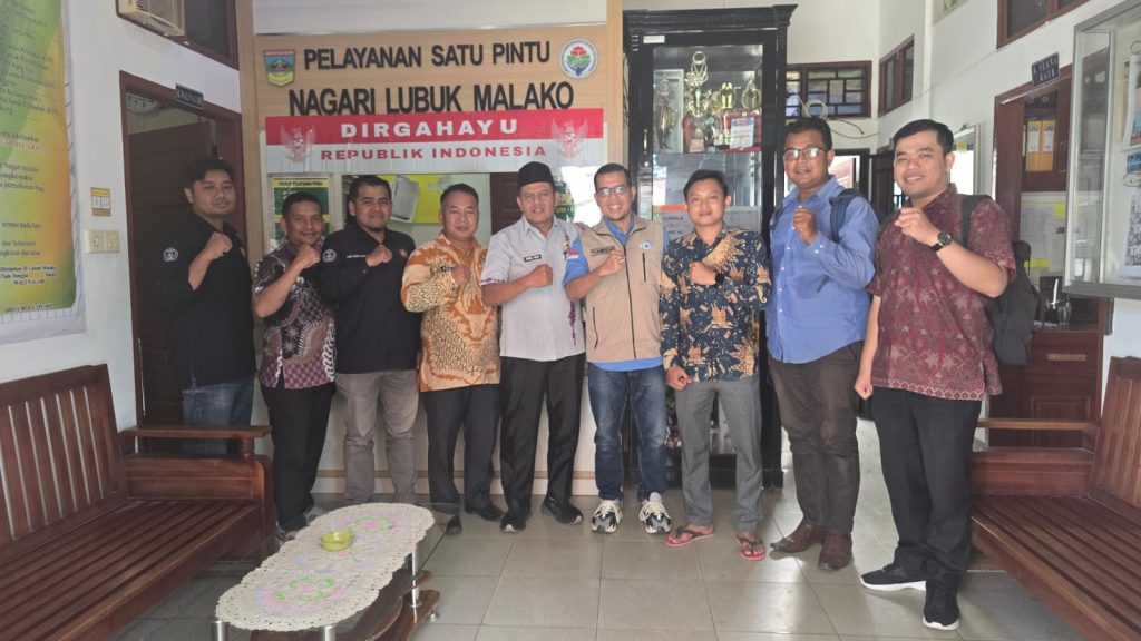 Ketua Jurusan Teknologi Informasi PNP Sosialisasikan Program Nagari Digital di Nagari Lubuak Malako, Solok Selatan