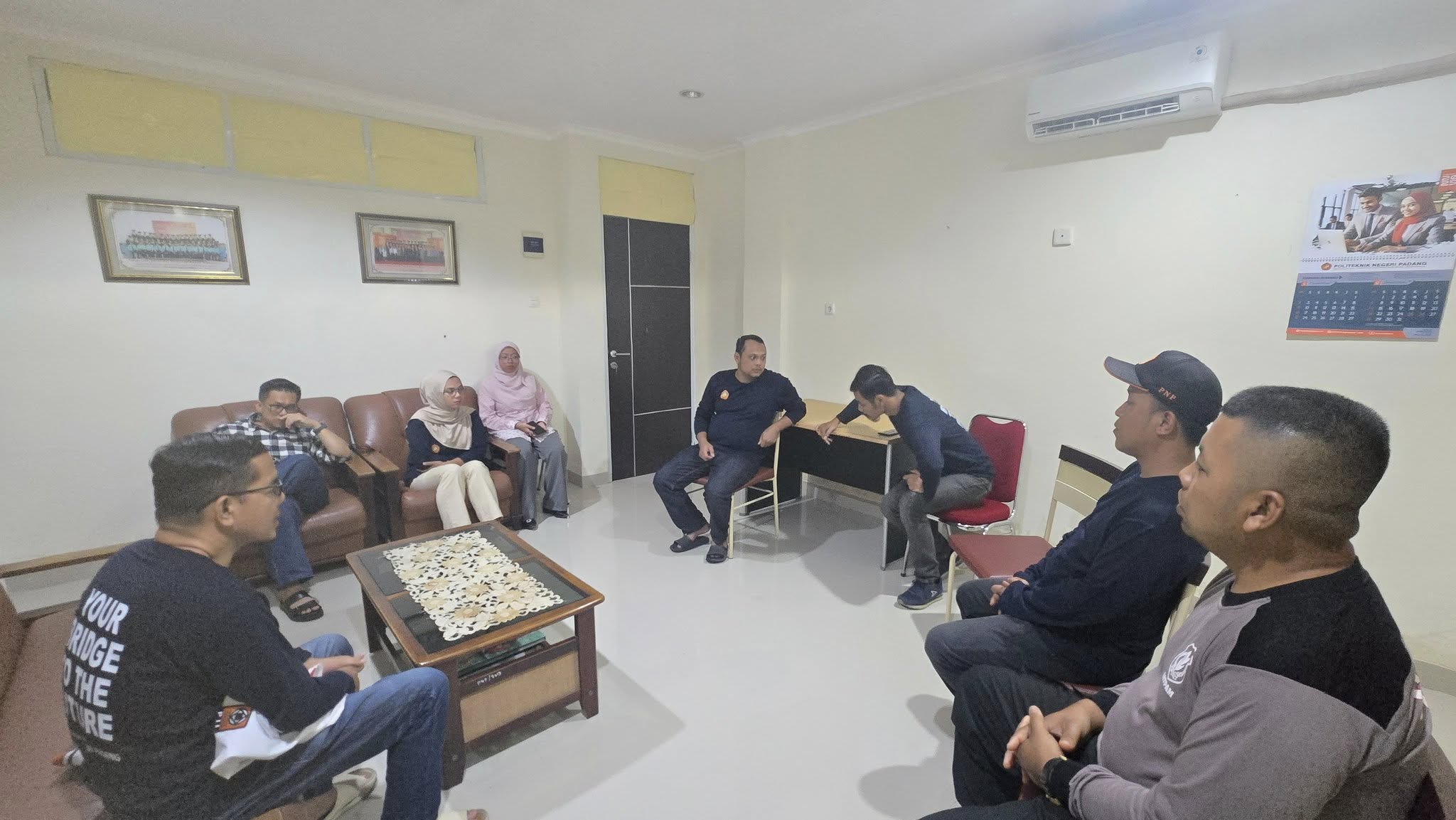 Rapat Evaluasi Kinerja Prodi Sistem Informasi PSDKU Tanah Datar: Ketua Jurusan TI Tekankan Kreativitas, Inovasi, dan Kekompakan Tim