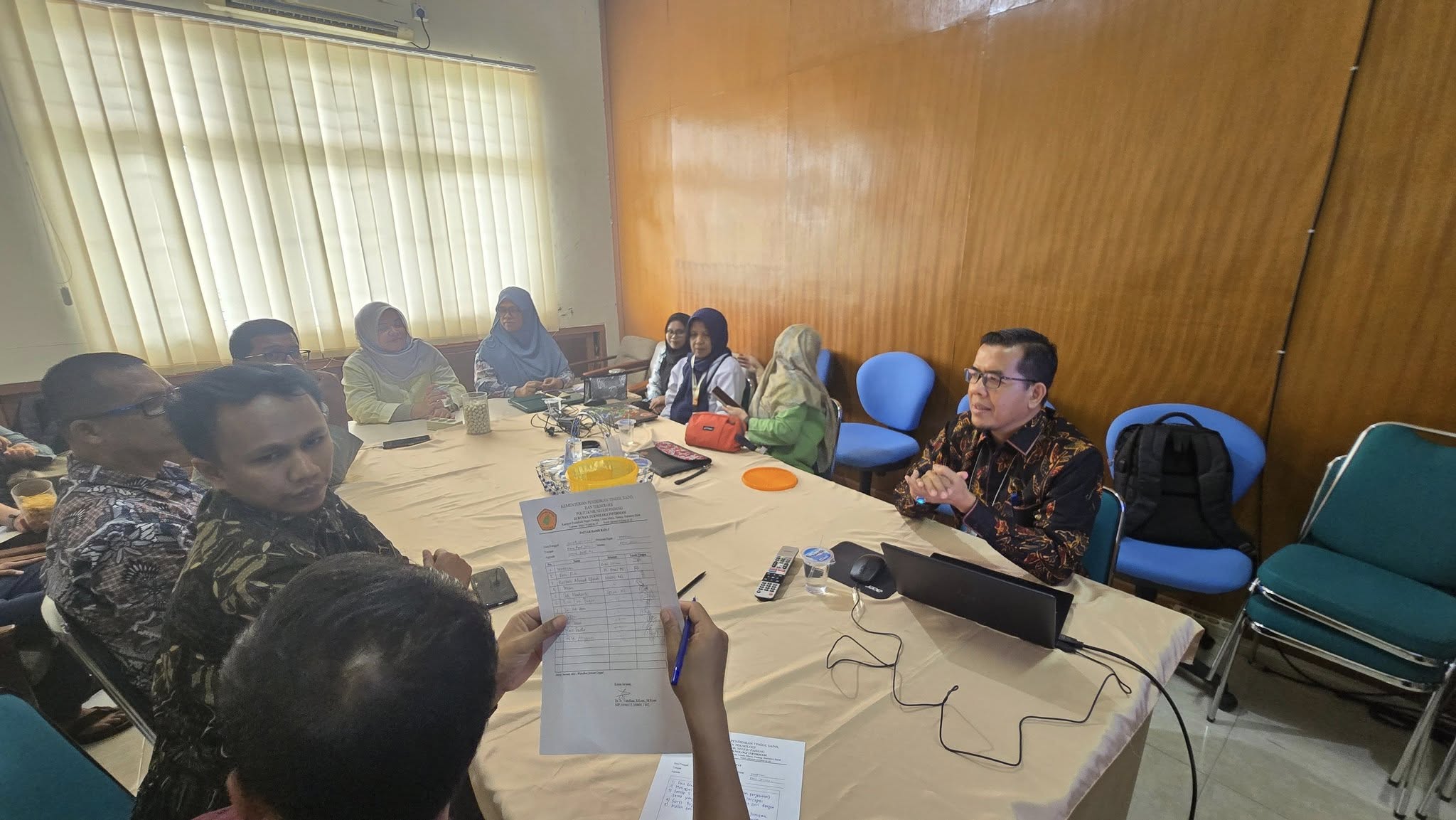 Rapat Evaluasi Prodi MI, Ketua Jurusan Ajukan Inisiatif Soft Skill 5 Menit untuk Semua Mata Kuliah