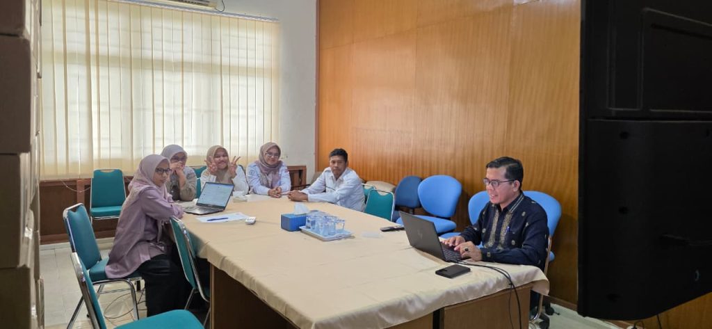 Jurusan Teknologi Informasi PNP Samakan Persepsi Pelaksanaan Kompensasi Mahasiswa Berbasis Buku Pedoman Resmi