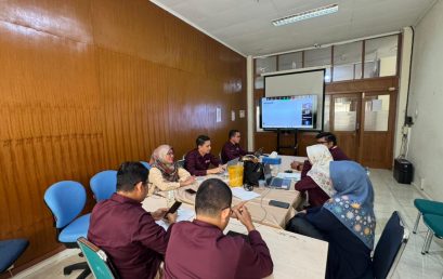 Rapat Maraton Hybrid sebagai Upaya Konsolidasi Tata Kelola Akademik Jurusan TI Politeknik Negeri Padang