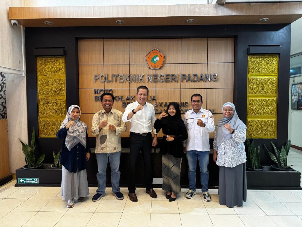 Mahasiswi Jurusan Teknologi Informasi PNP Melaju ke Final Nasional Pilmapres 2026, Miftahul Azzahra Mohon Doa dan Dukungan Seluruh Civitas Akademika